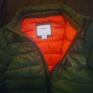 Kids lightweight puffer jacket size 8 olive green